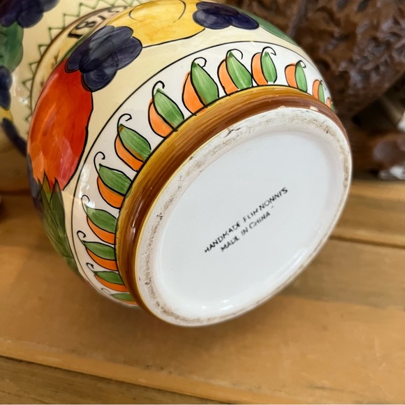 Nonni’s  Hand Painted Fruit Motif Colorful Biscotti Cookie Biscuit Storage - Picture 5 of 6